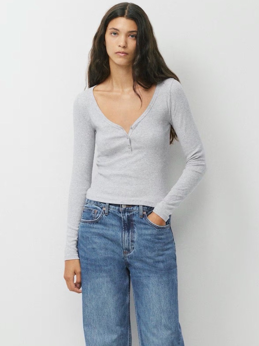 Aritzia Light Gray Long-Sleeve Scoop Henley Top